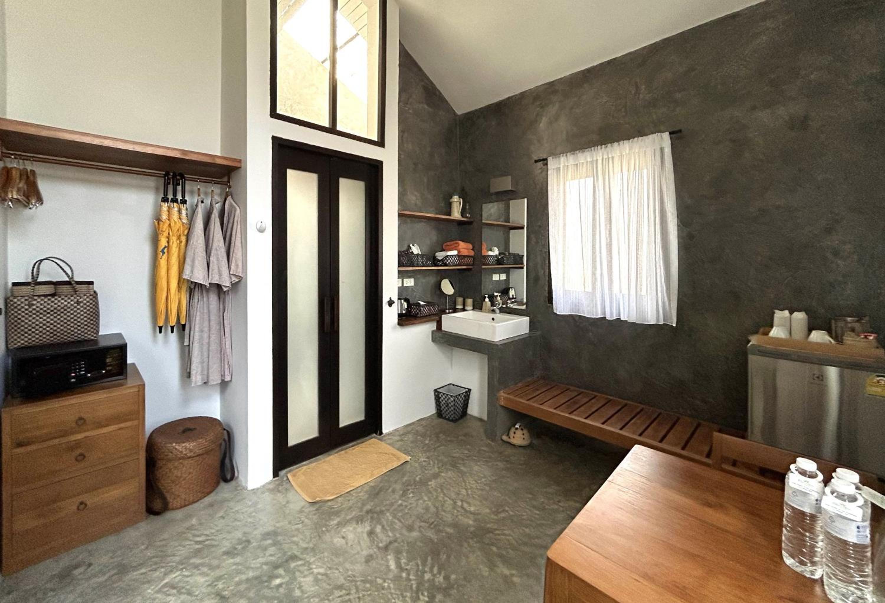 بنغل ثلاثي بسرير مزدوج بإطلالة على البحر مع أريكة، Islanda Hideaway Resort 5/5