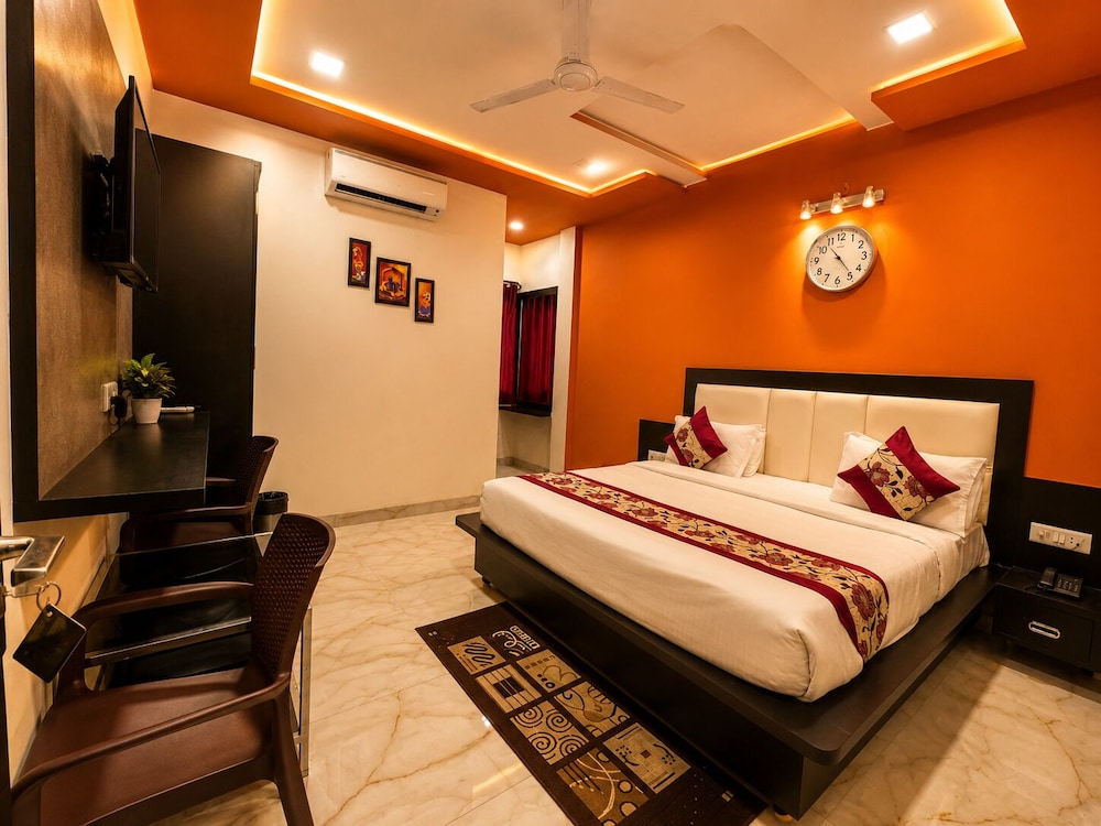 AARADHYA RESIDENCY 16/50
