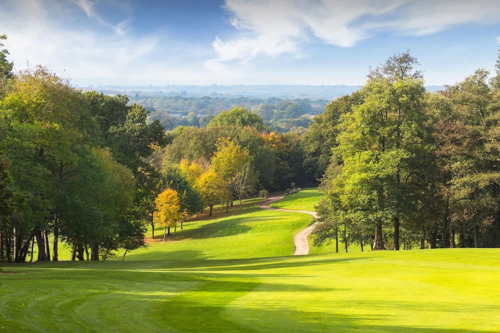 Sandford Springs Hotel & Golf Club 40/50
