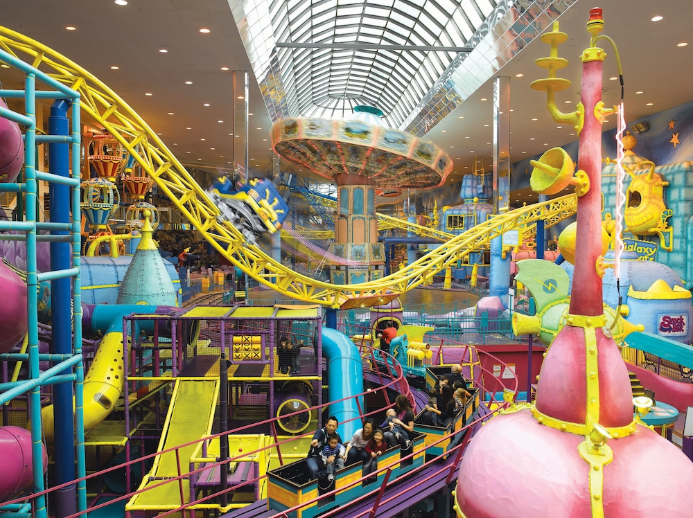 West Edmonton Mall Inn 41/55