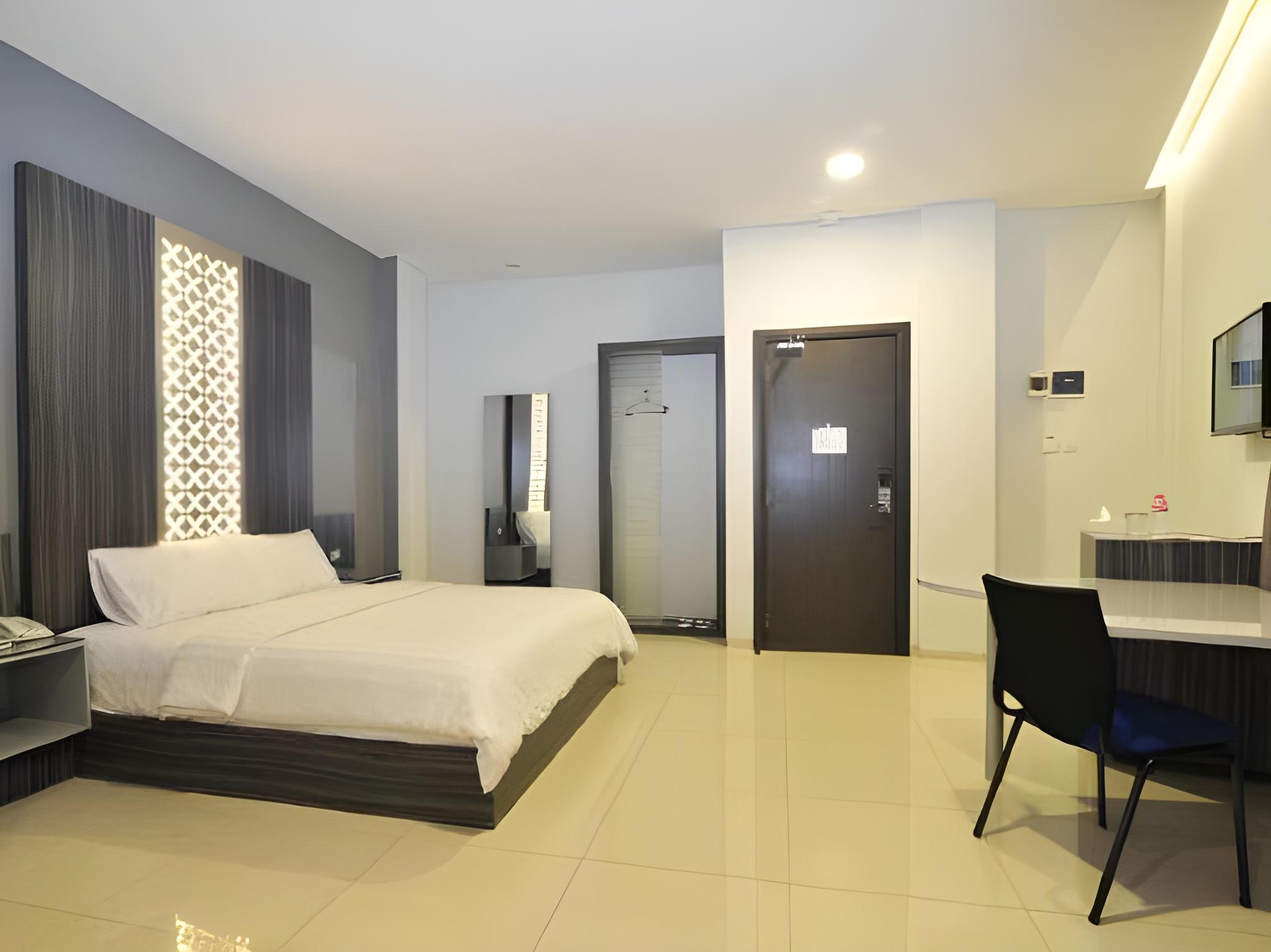 Studio Inn Suites 4/38