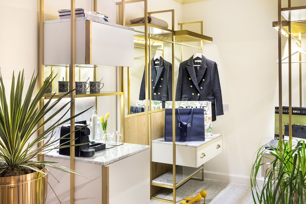 Melia London Kensington Member of Melia Collection 16/93