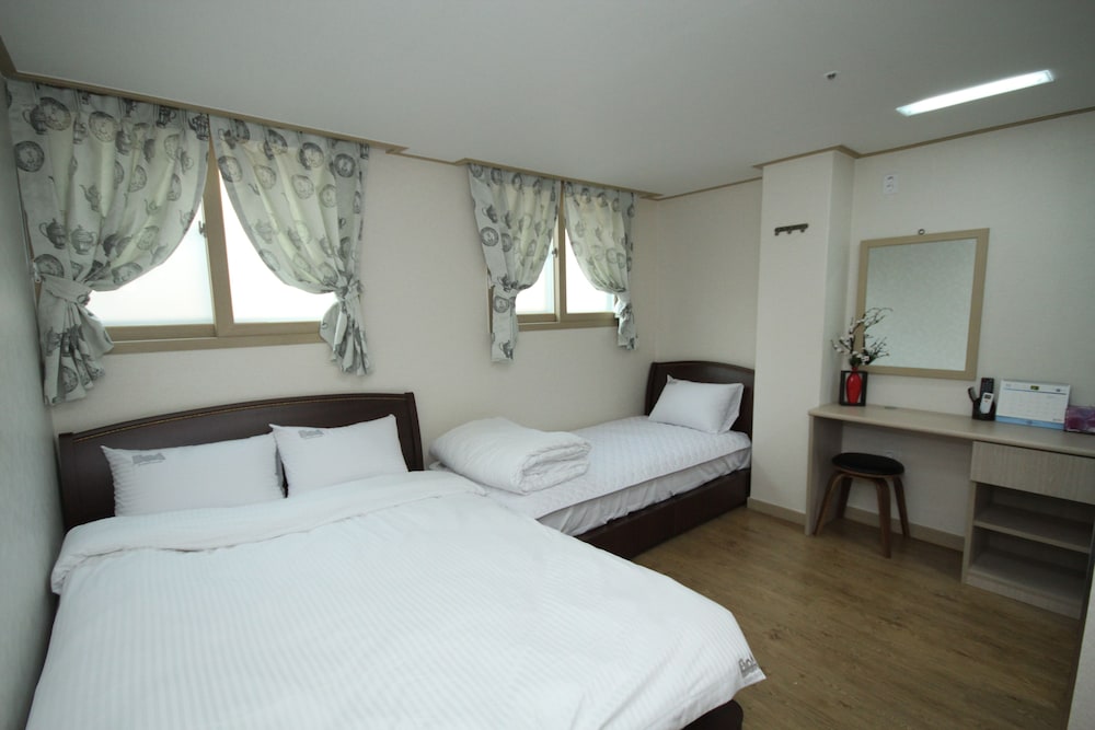 Boa Travel House 10/50