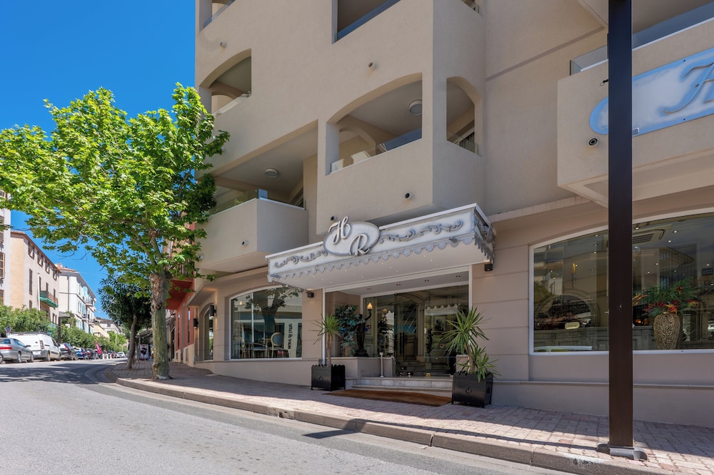 Hotel Le Rocher 4/52