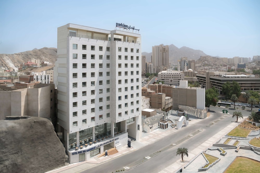 Park Inn by Radisson Makkah Thakher Alsharqi in MAKKAH