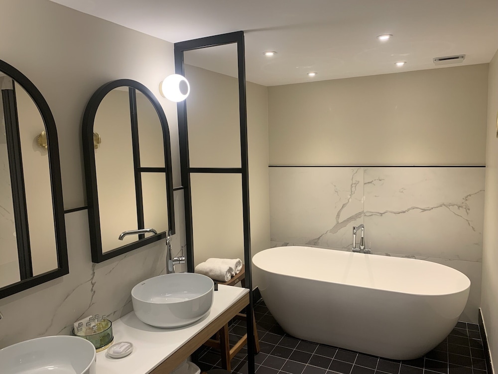 Le Celtique & Spa 48/49