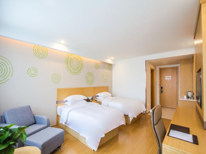 GreenTree Jiaxing Qixing Town Goverment Hotel 10/24