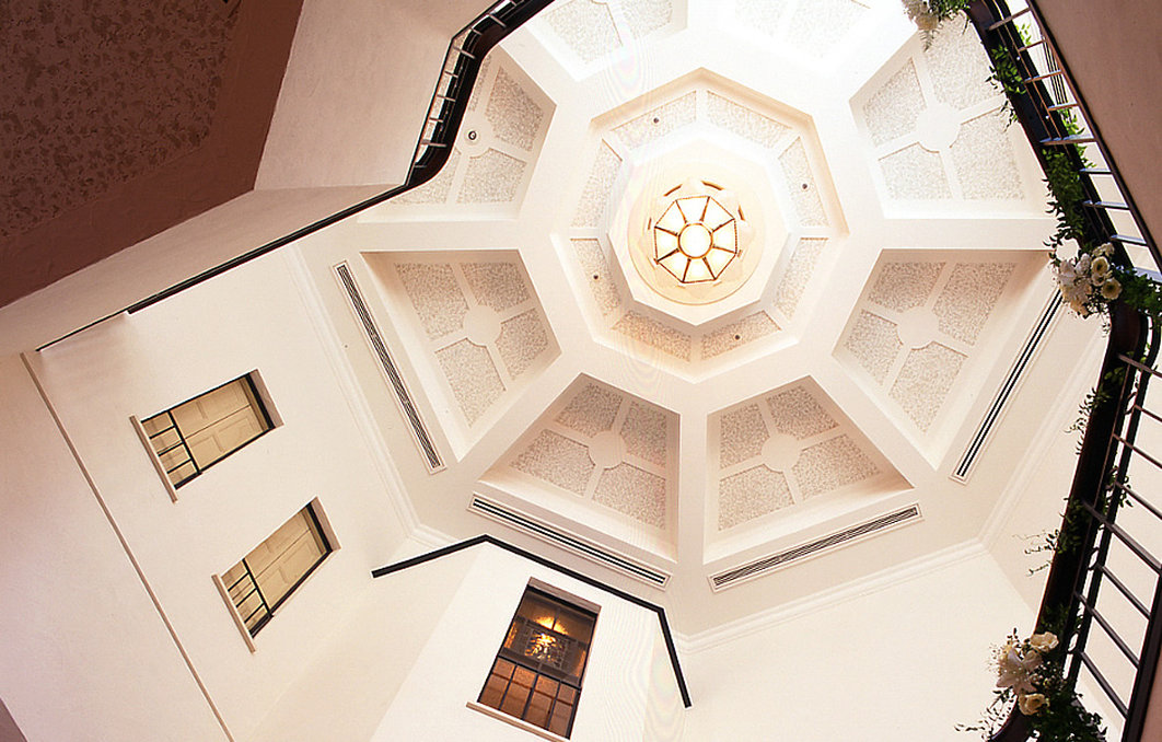 Lobby at Hotel Monterey Ginza, TOKYO