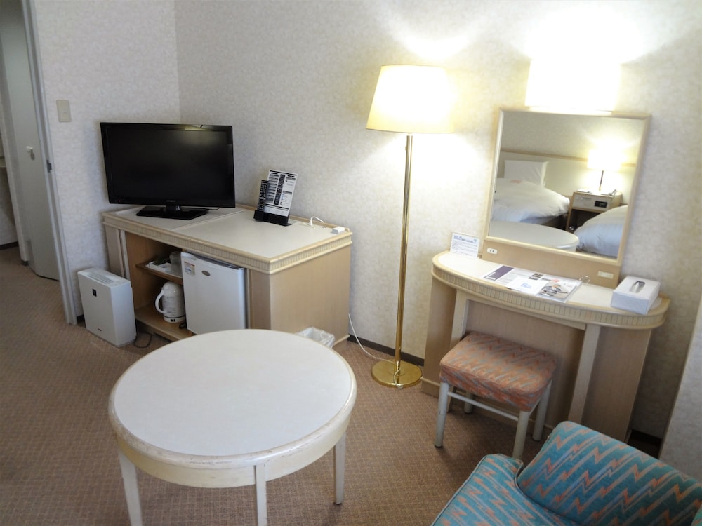 Toyama Chitetsu Hotel 43/58