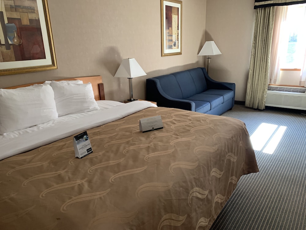 Quality Inn Nashville Bloomington 23/47