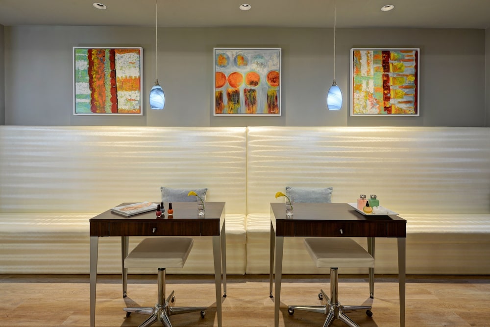 Ocean Place Resort and Spa 25/32