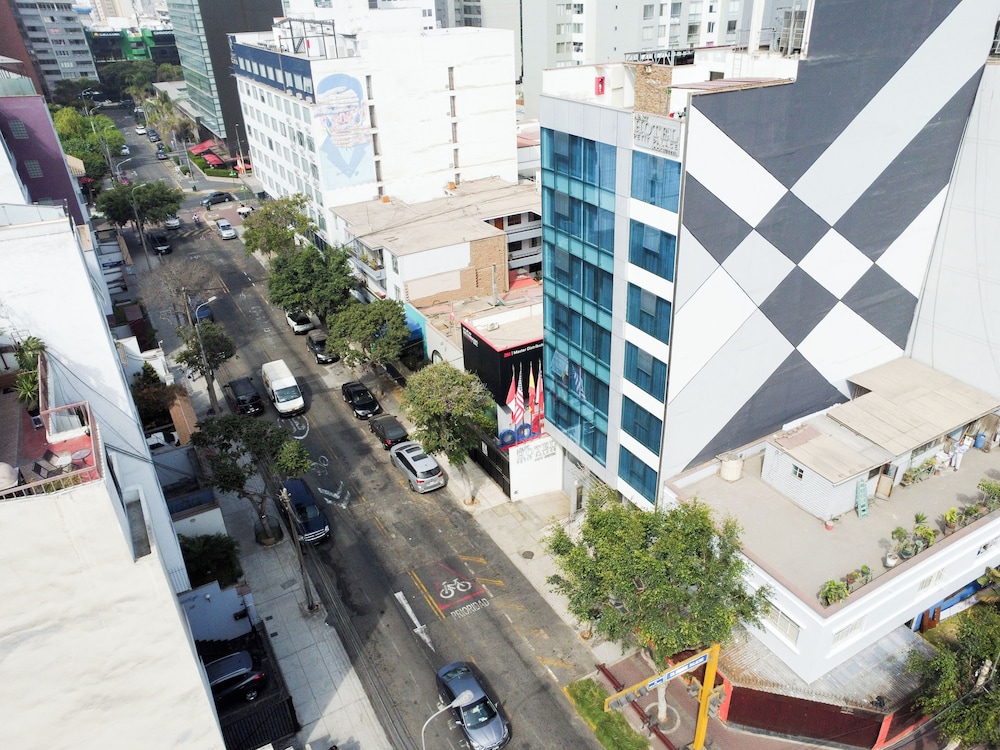Petit Palace Apart Hotel Suites 2/50