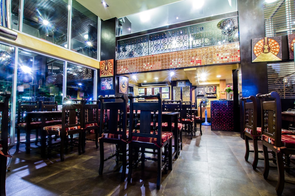 Zen Rooms Sukhumvit 71 35/50