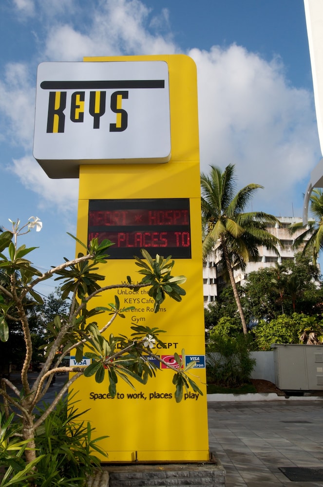 Keys Hotel 6/41