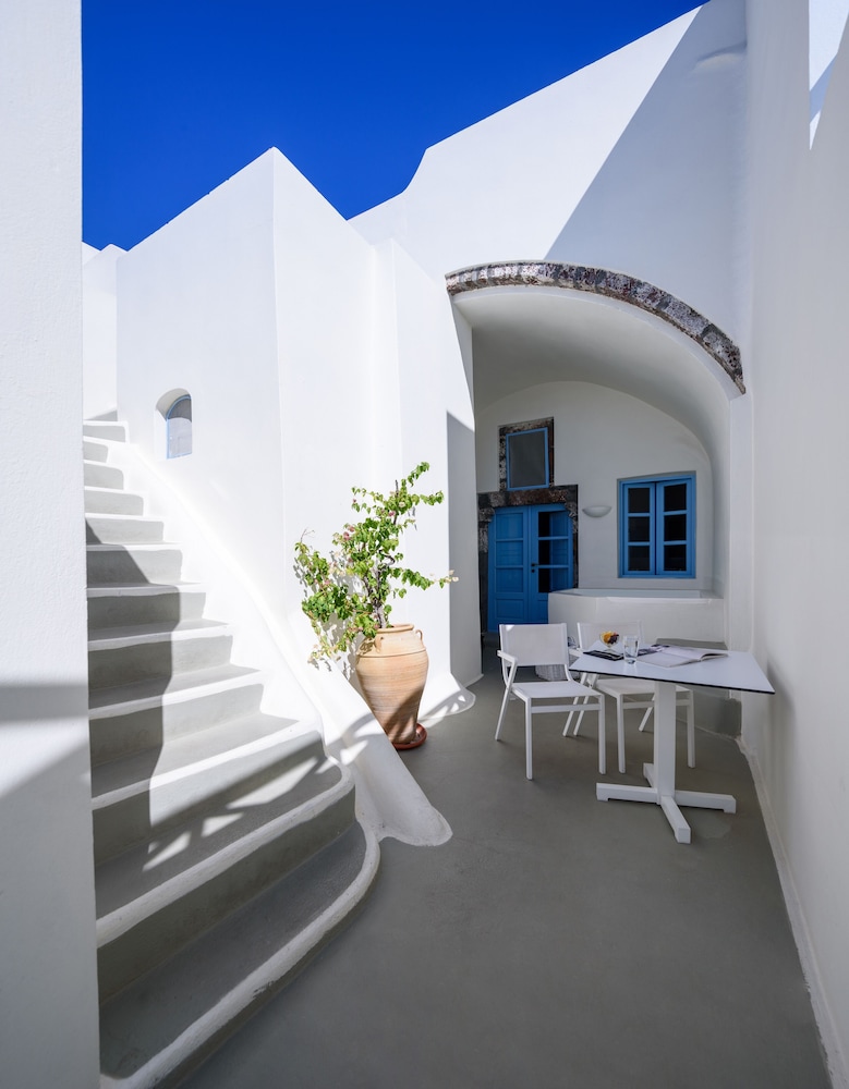 Pantelia Suites Santorini 2/71