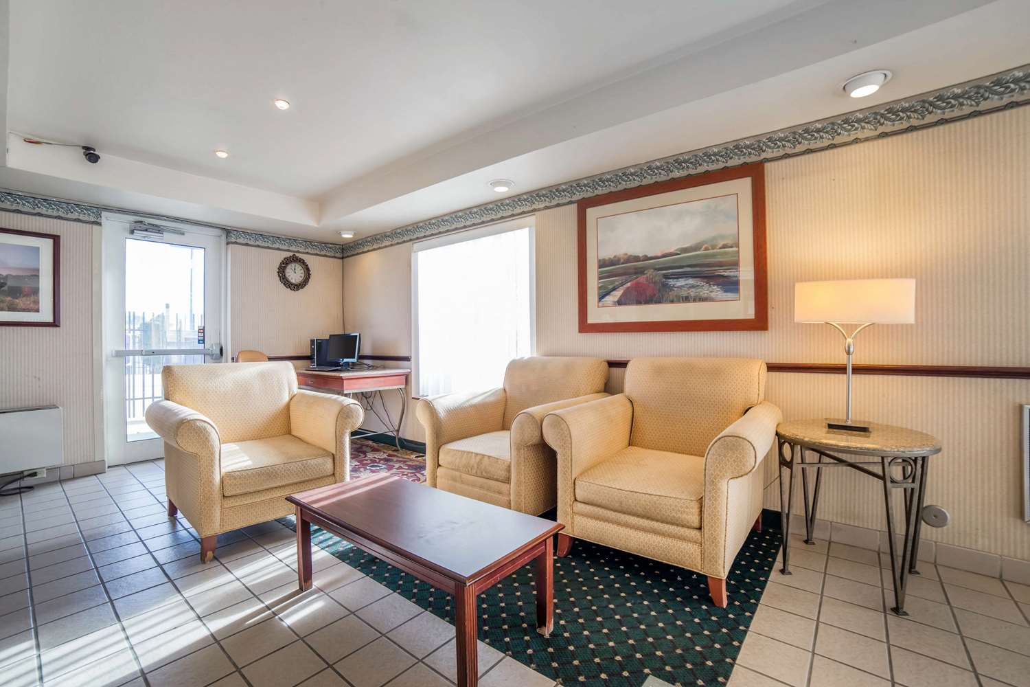 Rodeway Inn & Suites Nampa 16/20