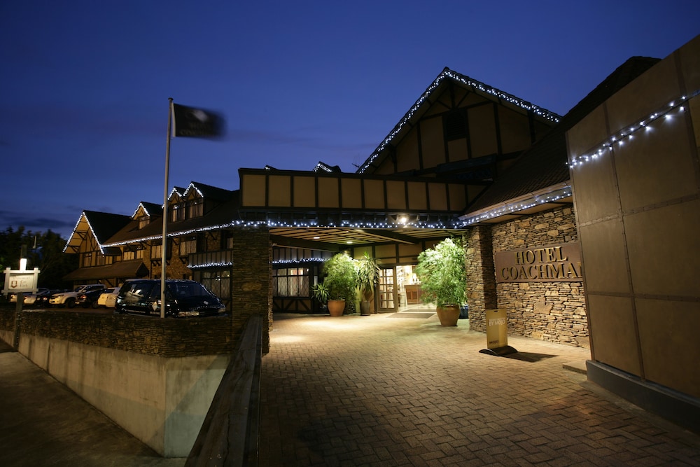 Distinction Coachman Hotel Palmerston North 62/63