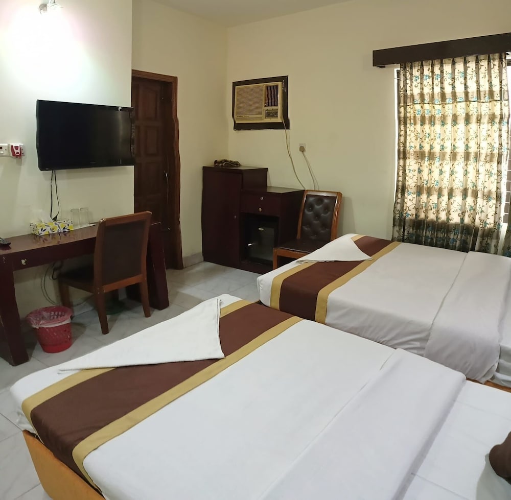 Skylink Ltd Hotel 26/47