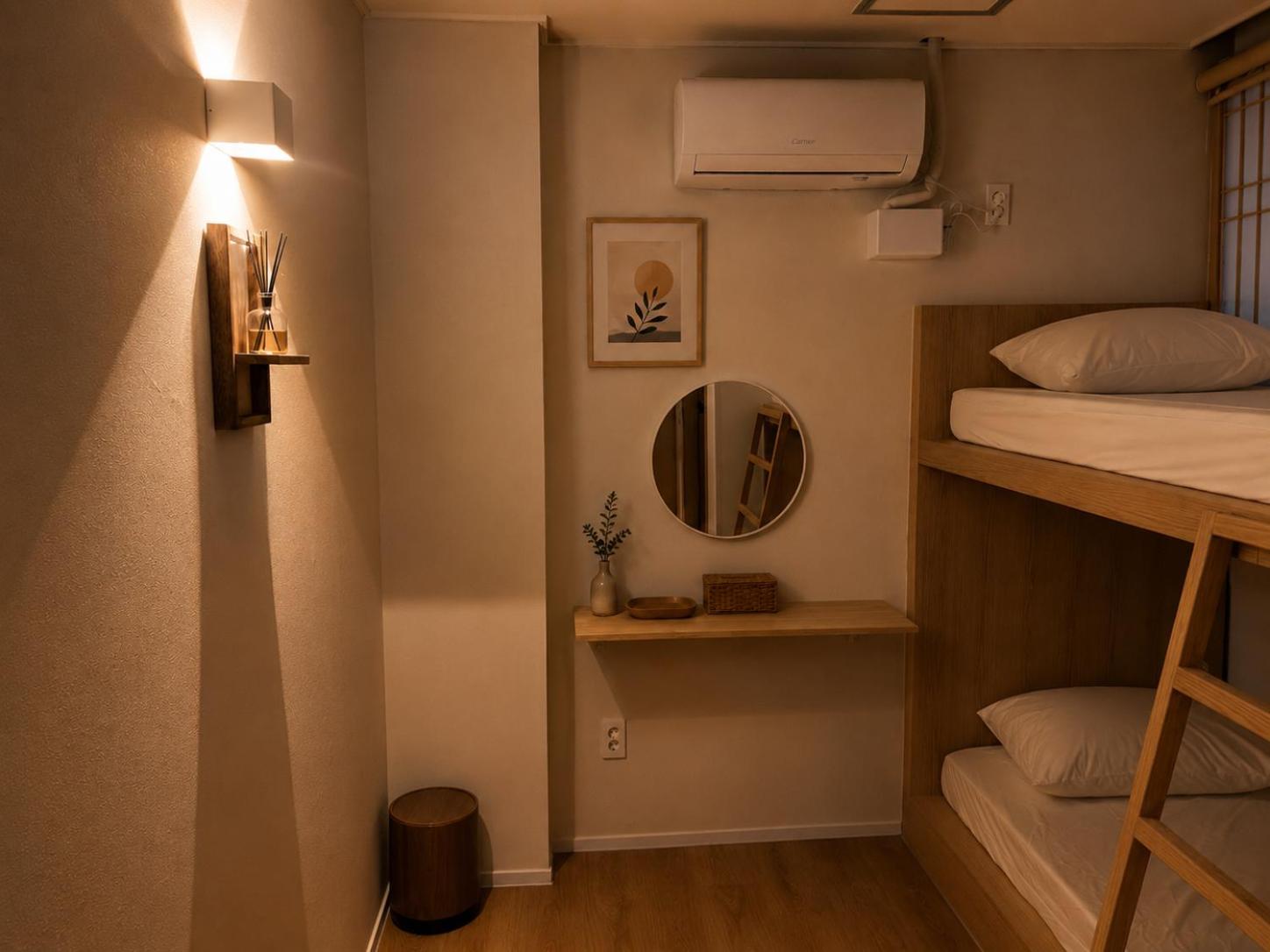 Mellow Stay Hongdae 29/50