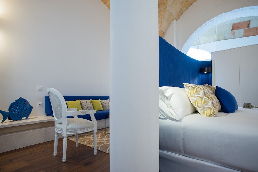 Divina Suites Boutique Hotel - Adults Only 11/50