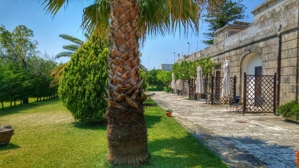 Villa Papaleo 46/50