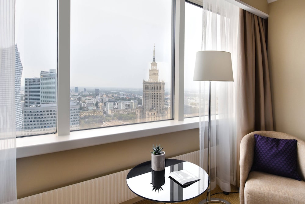 Warsaw Presidential Hotel 45/56