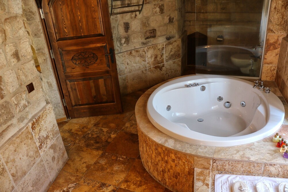 Kemerhan Hotel & Cave Suites 27/50