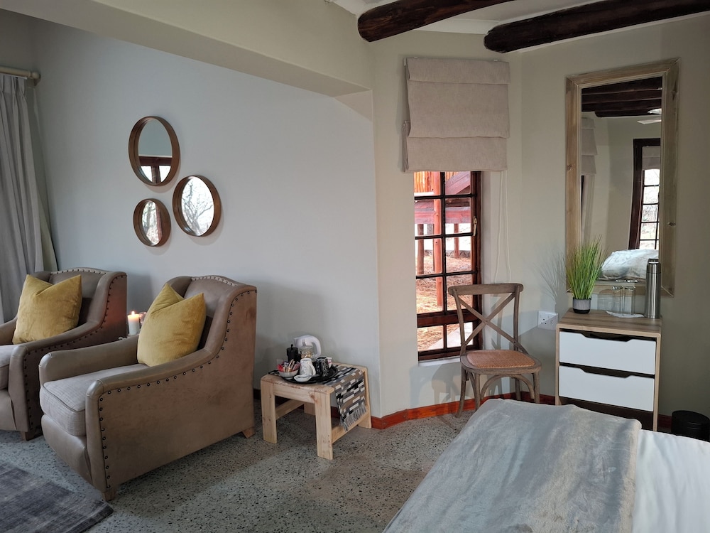 Kruger Riverside Lodge 14/50