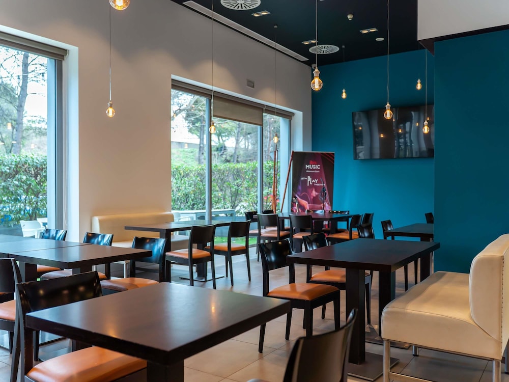 Ibis Barcelona Mollet 58/76