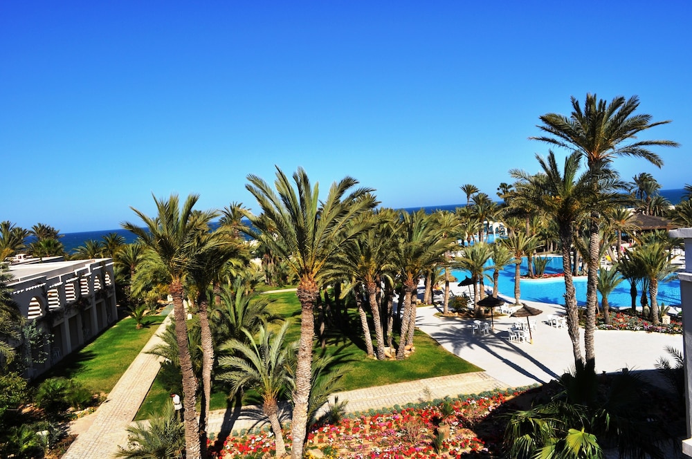 ZITA BEACH RESORT 44/50
