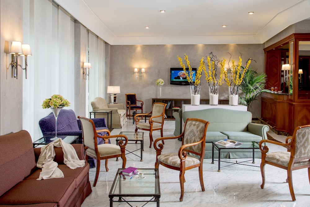 Santa Costanza Hotel 37/50