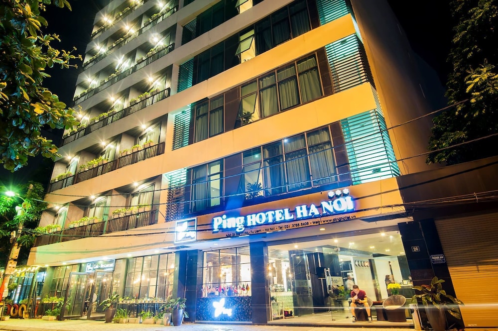 Ping Hotel Hanoi 4/66