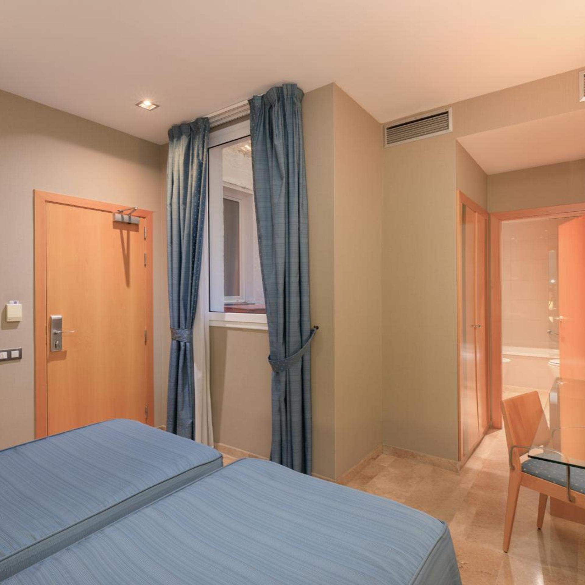 غرفة بسرير مزدوج أو سريرين منفصلين، Del Mar Hotel 6/10