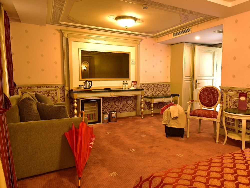 Meserret Palace Hotel 33/50