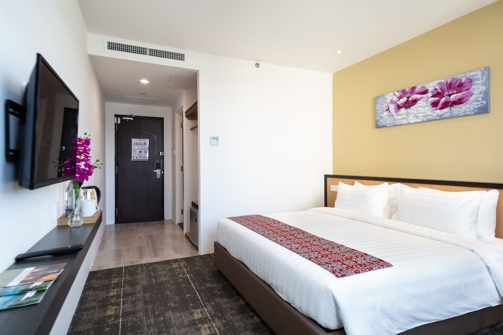 HOTEL 7 SURIA 21/40