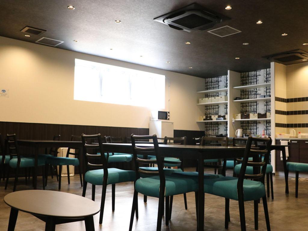 Lore Hostel Doutonbori 81/99
