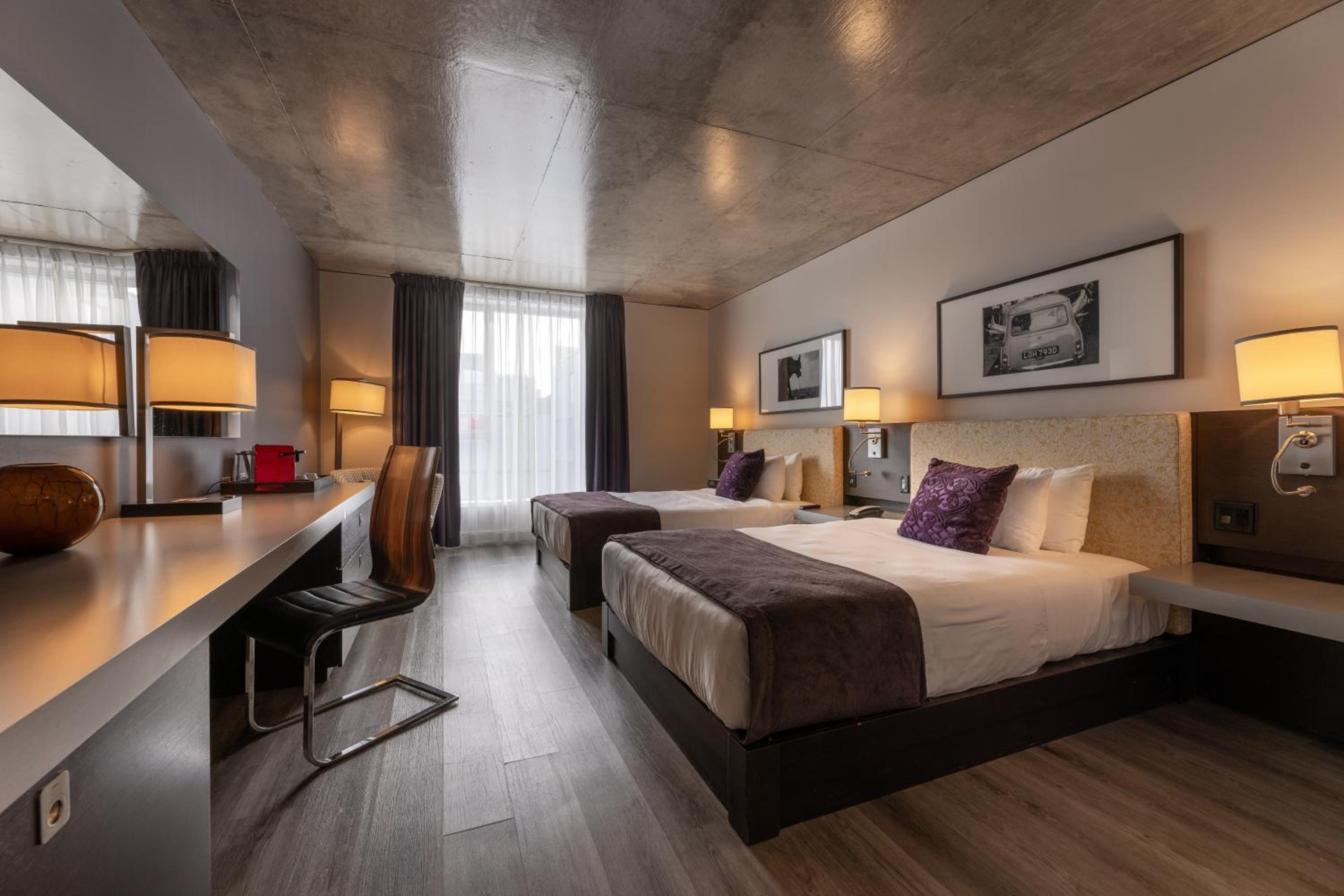 Privilege, 2 Double Beds