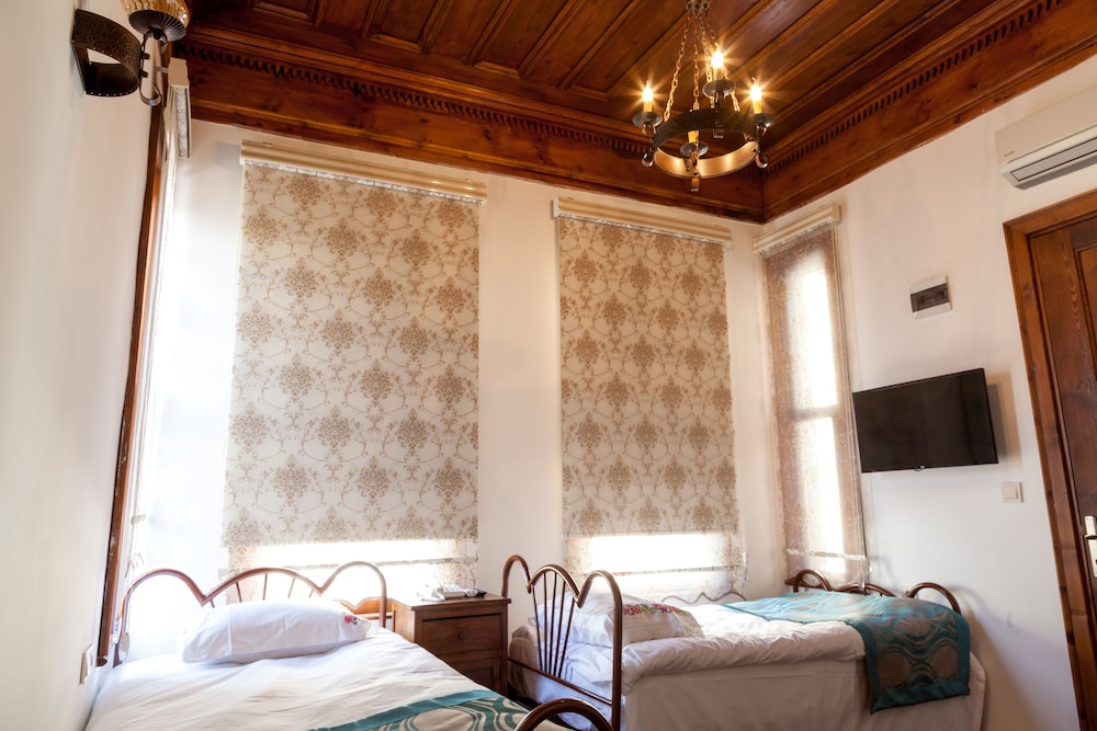 Lal Hotel Bursa 10/50