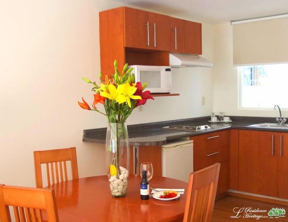 Residence L Heritage Aristoteles 140 By Bluebay Ex Suites Aristoteles 140 50/57