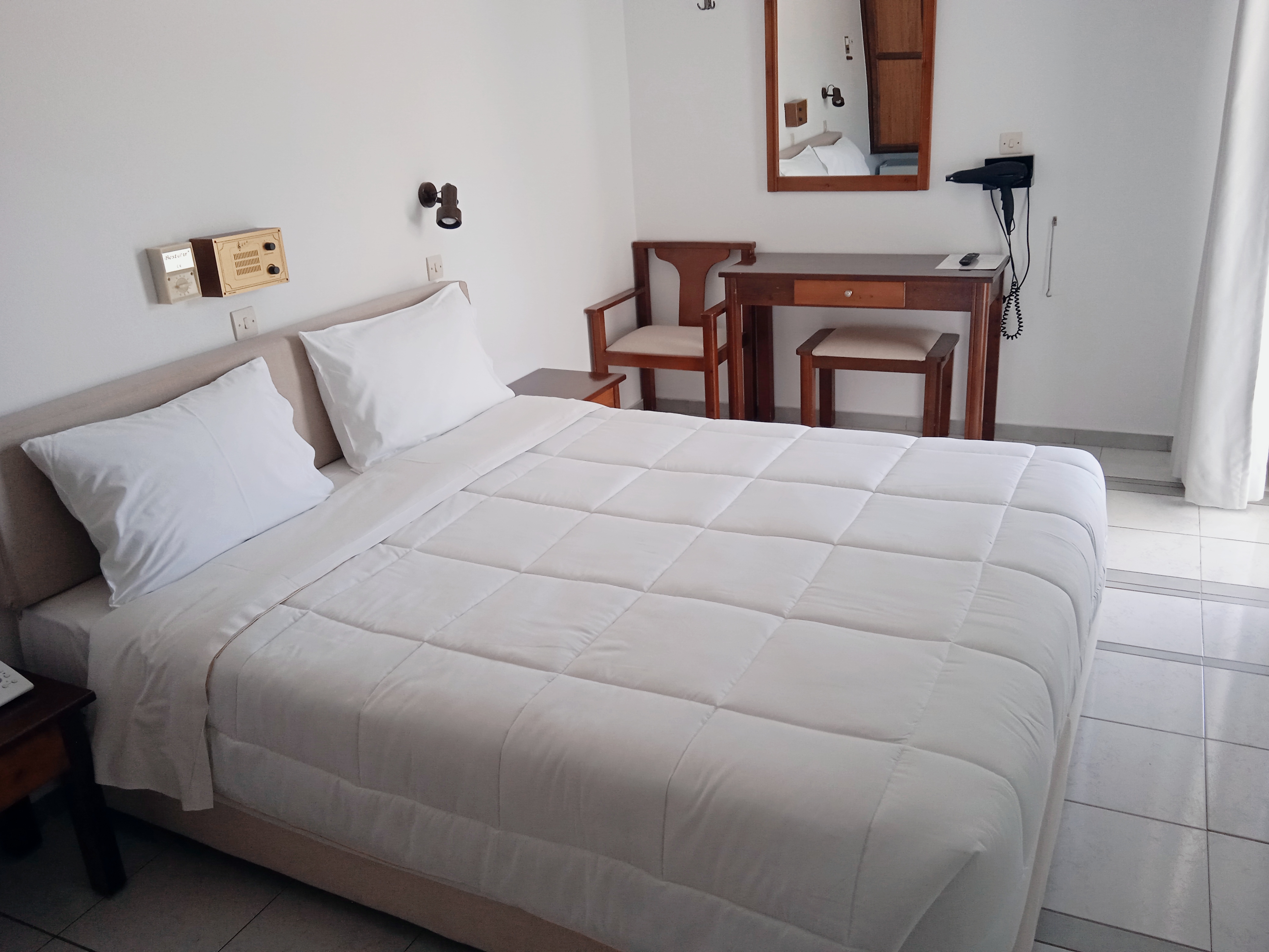 Pal Beach Hotel 11/50