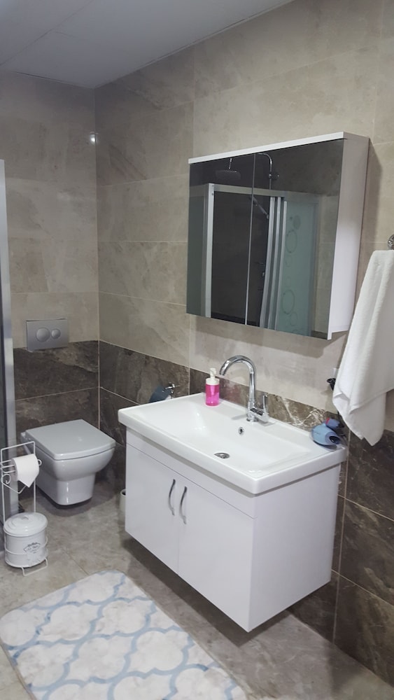 Can Group Butik Hotel 21/22