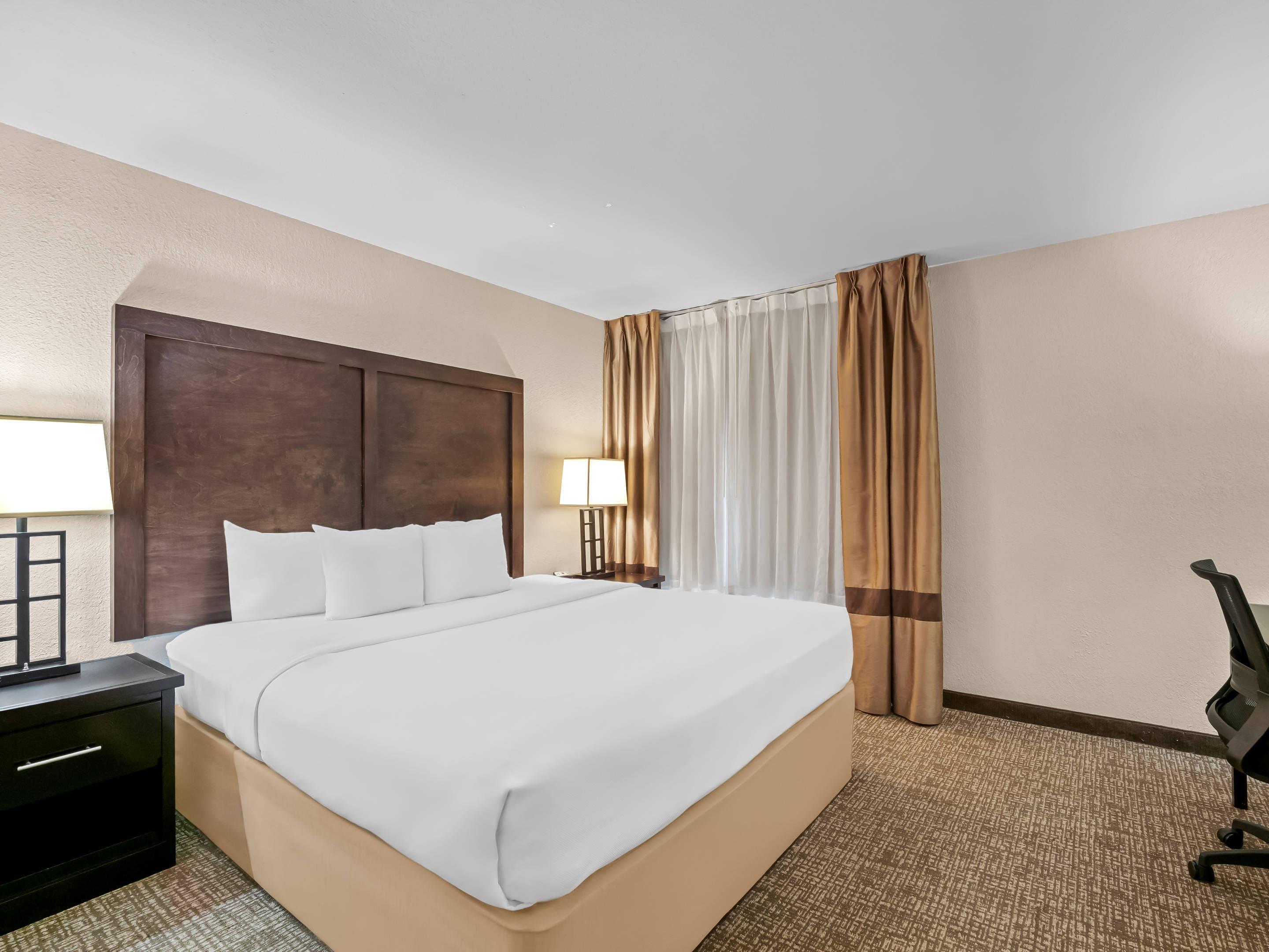 Suite, Double Bed