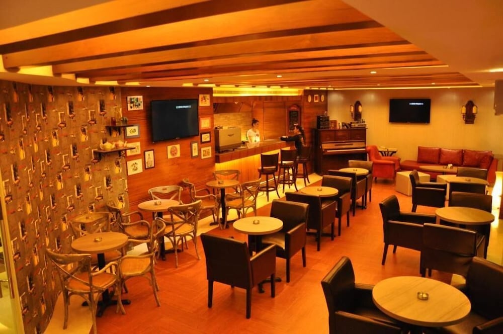 Ceasar S Park Hotel 39/50