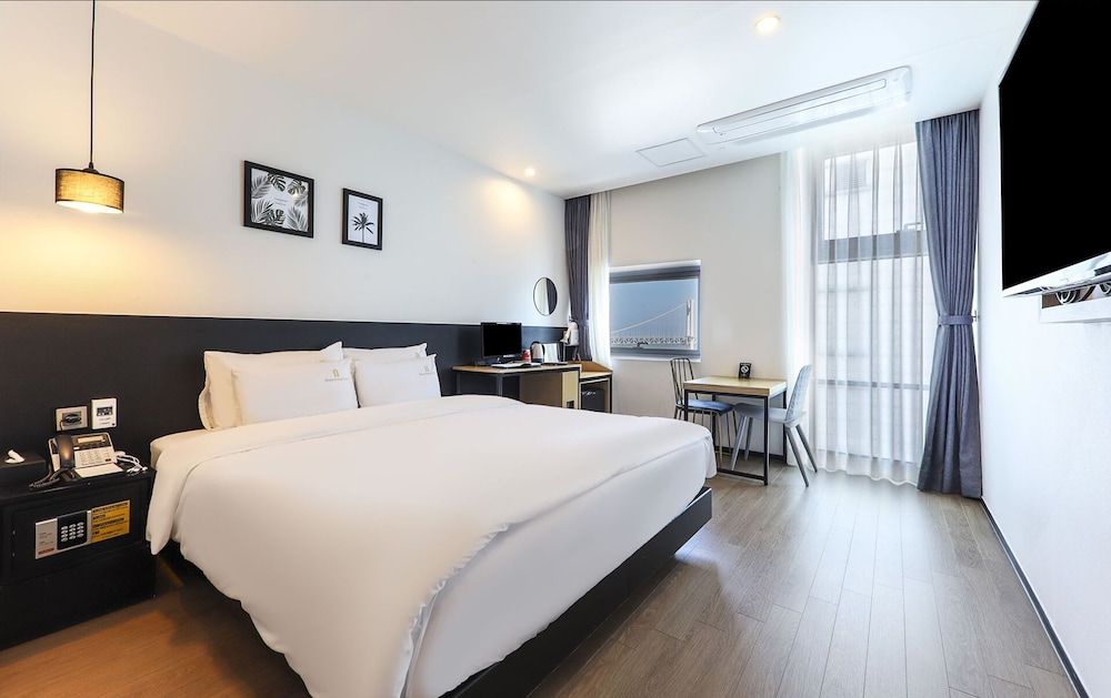 Bridge, Ocean, Double Bed, Partial Ocean View، Hotel Ocean View 4/6