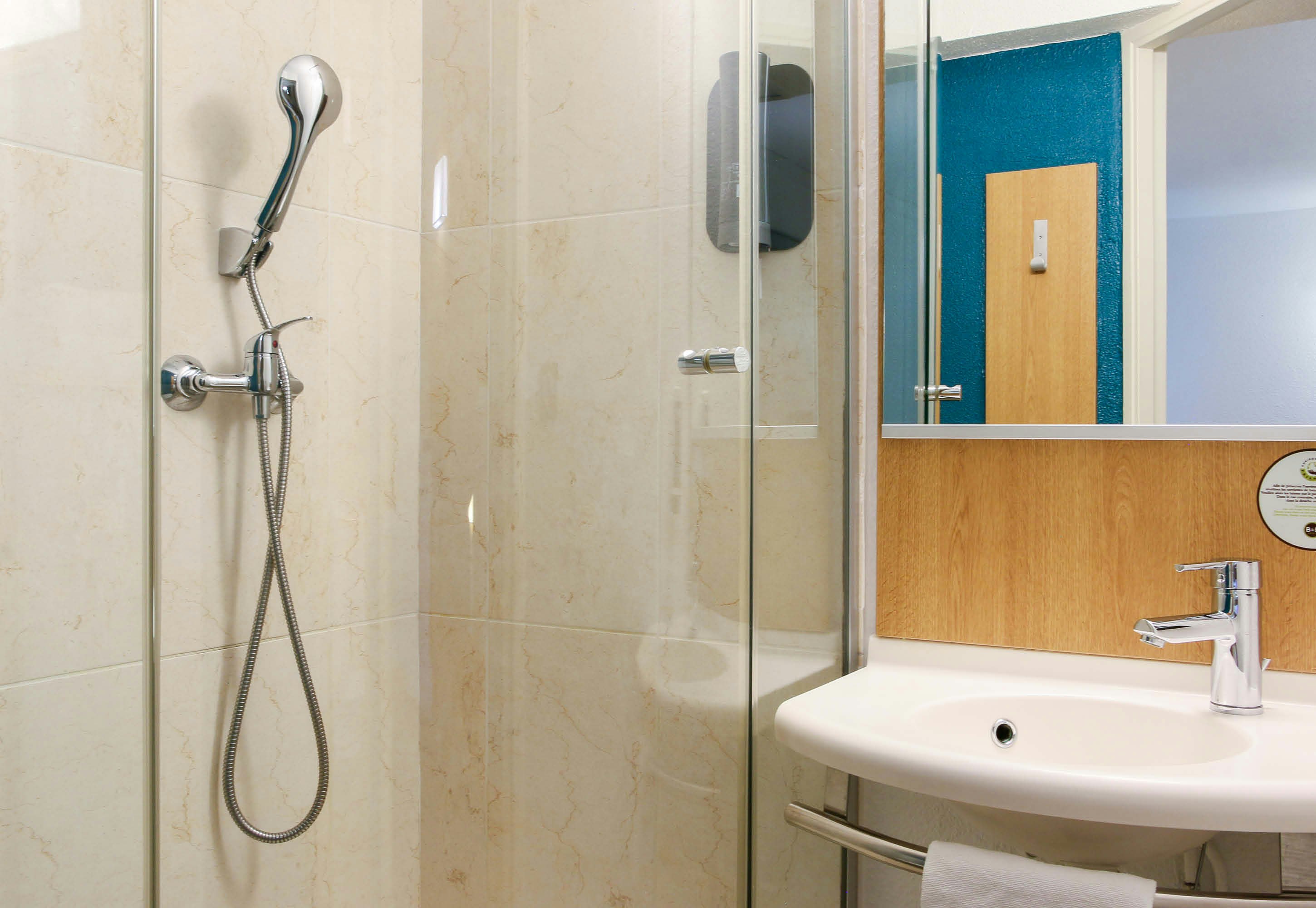 B&B HOTEL Aubagne Gemenos 30/31