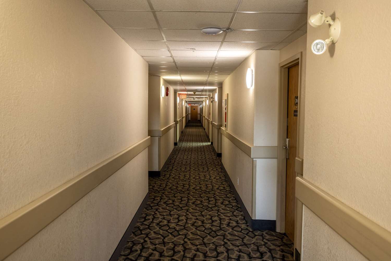 Ramada by Wyndham Cranbrook, BC 12/27