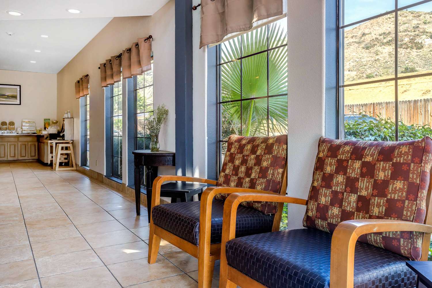 Quality Inn Fallbrook I 15 24/34