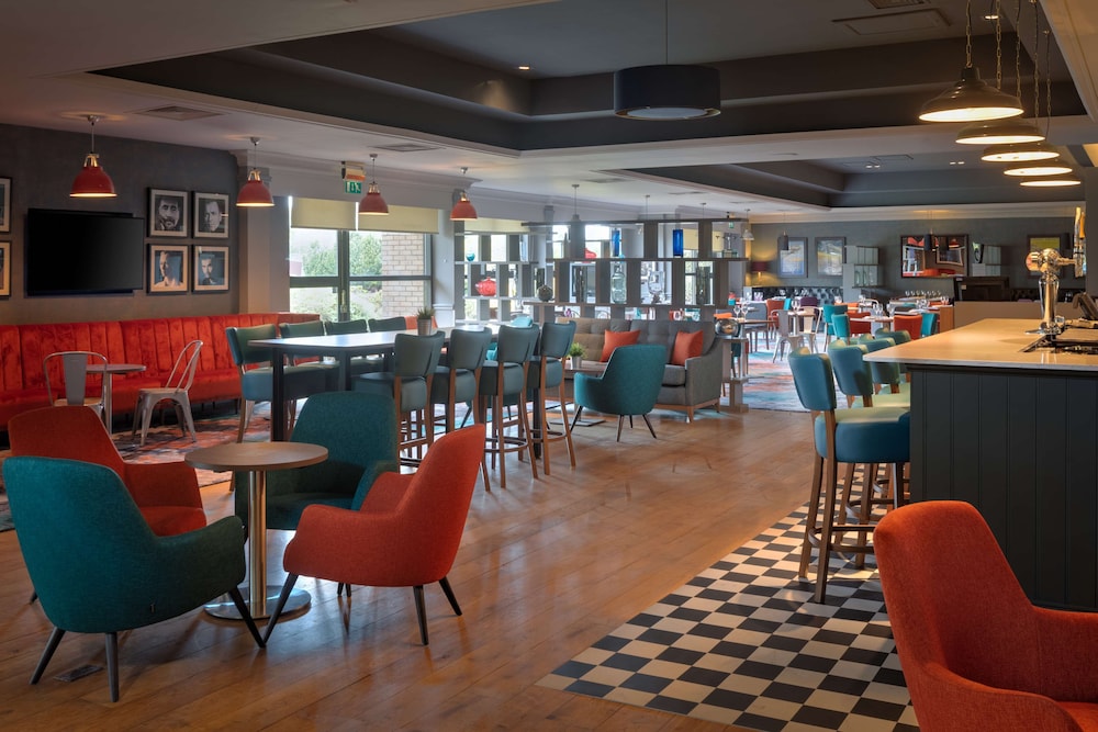 Doubletree By Hilton Edinburgh Airport 71/84