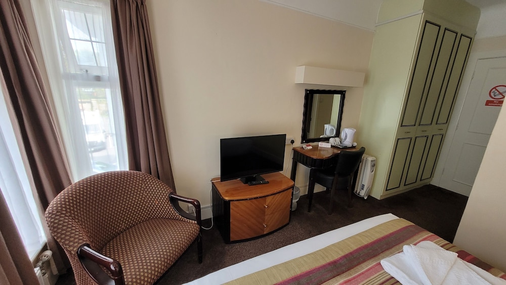 Heathlands Hotel Bournemouth 26/48