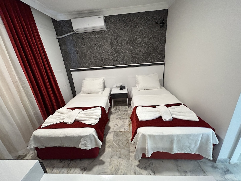 MELIS OTEL 12/40